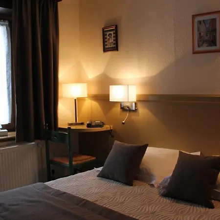 オーベルジュ デ トロワ シャトー エーグイスハイム