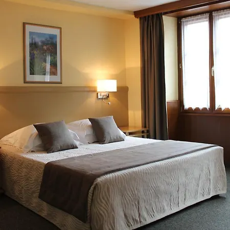 Des Trois Chateaux Hotel Eguisheim
