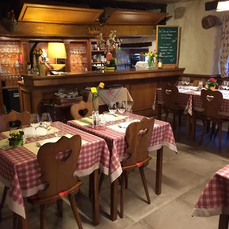 オーベルジュ デ トロワ シャトー ホテル