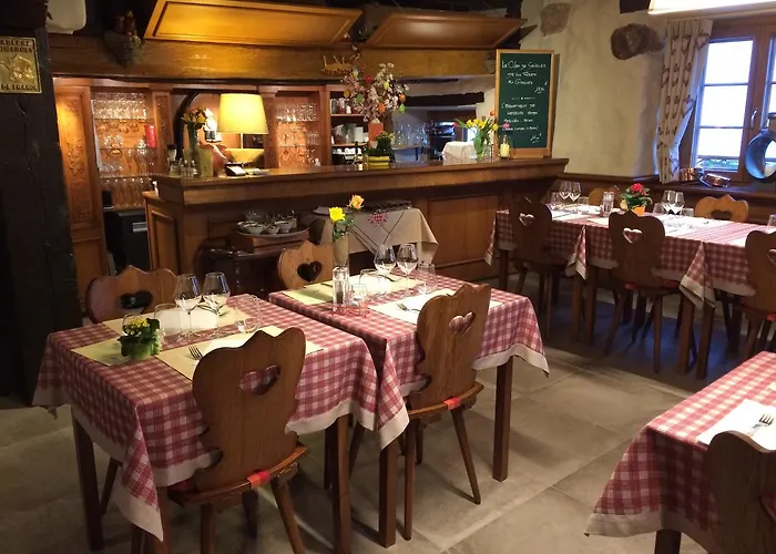 Des Trois Chateaux Hotel