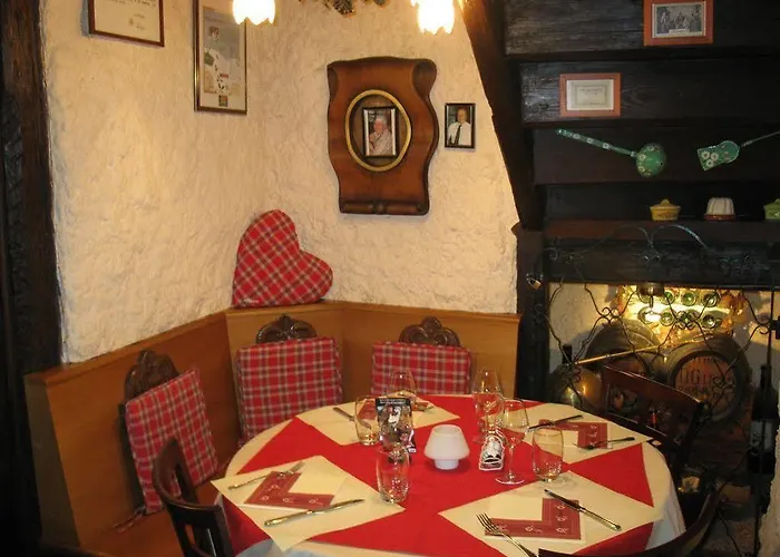 Des Trois Chateaux Hotel Eguisheim