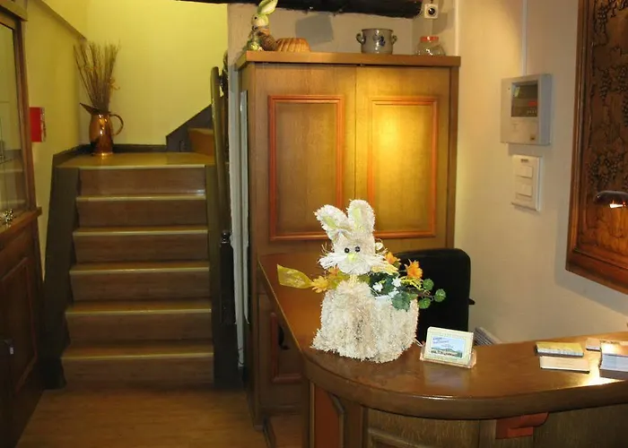 Des Trois Chateaux Hotel